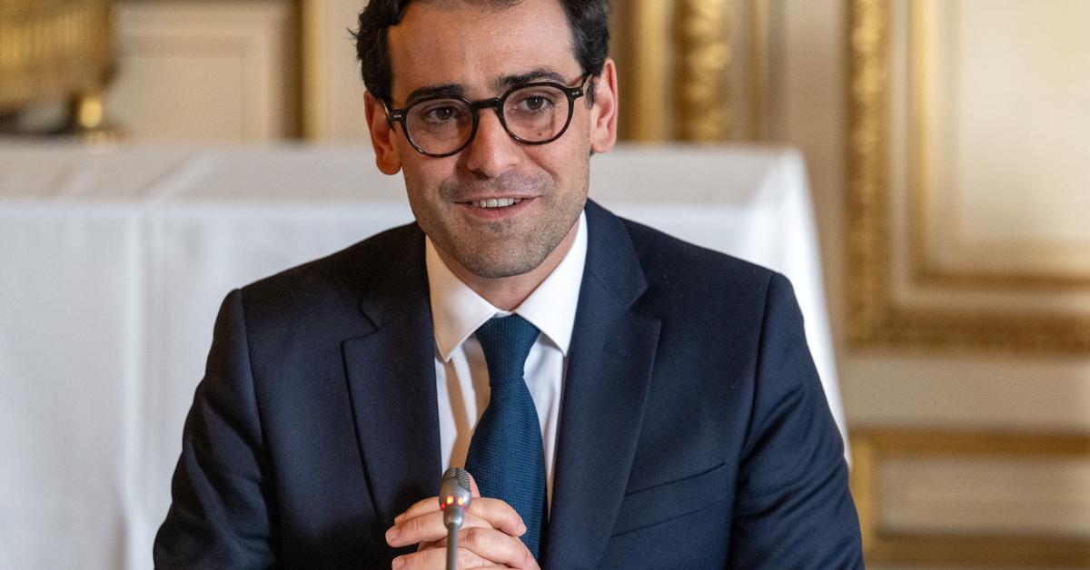 Séjourné, sobre la relación industrial UE-China: “Lo que vemos en España a menudo no es un buen modelo”