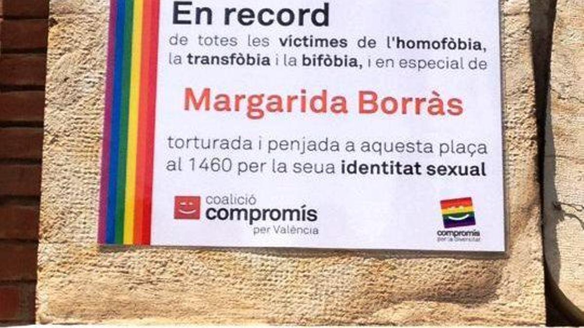 Placa conmemorativa en la plaza donde fue ajusticidada Borràs.