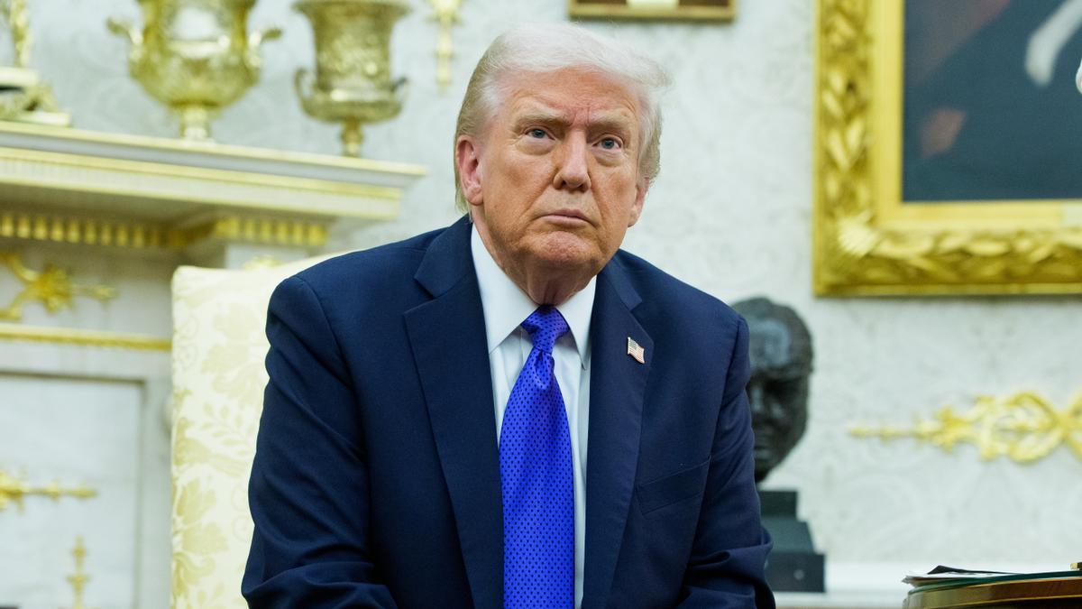 El presidente de Estados Unidos, Donald J. Trump, en la Oficina Oval de la Casa Blanca en Washington, D.C.