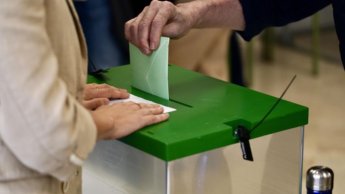 La ley electoral impone el lunes como límite para que el Supremo deje de manipular el censo de la 'ley de nietos'