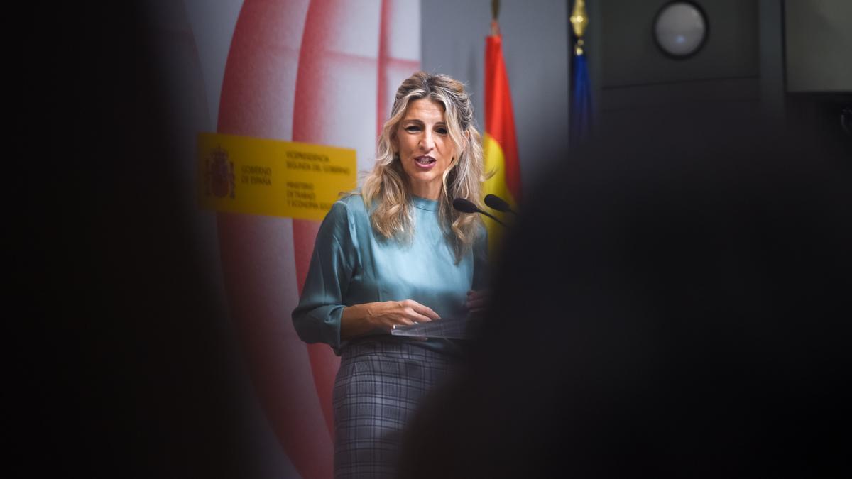 Yolanda Díaz, durante una rueda de prensa para presentar el Congreso Internacional del Trabajo, en la sede del Ministerio de Trabajo y Economía Social.
