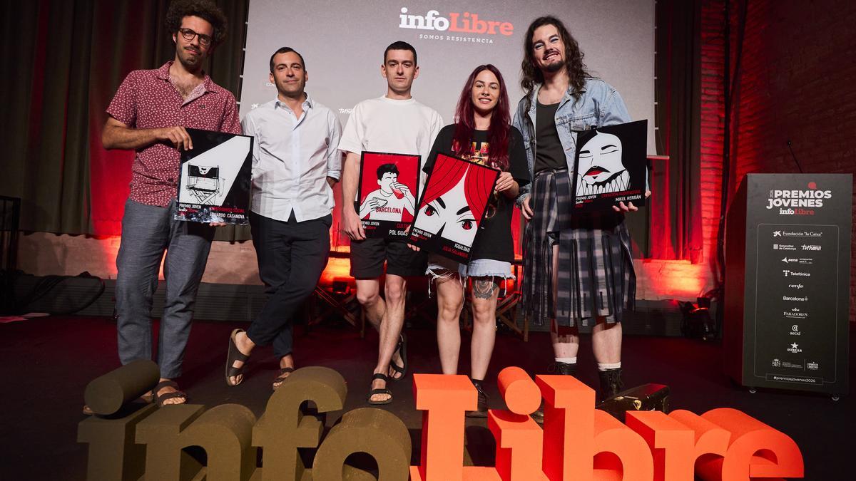 infoLibre premia en Barcelona a una juventud que planta cara a la ola ultra: “Somos resistencia”