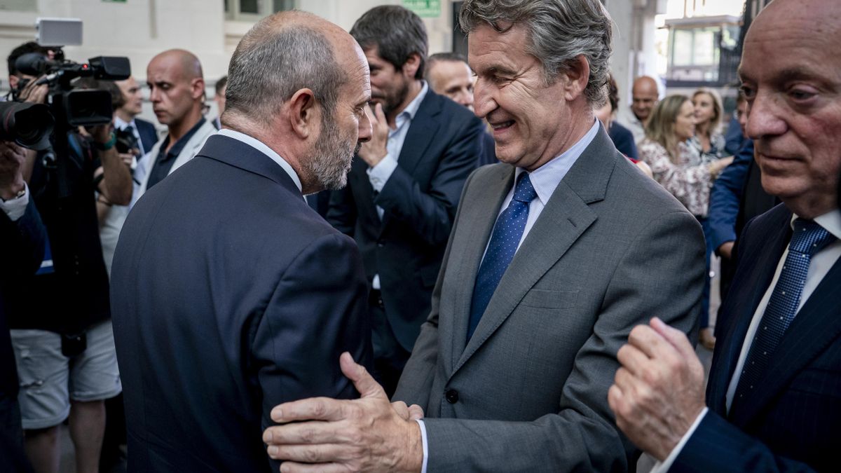 El PP traslada al Constitucional la estrategia del bloqueo que ensayó con el Consejo del Poder Judicial