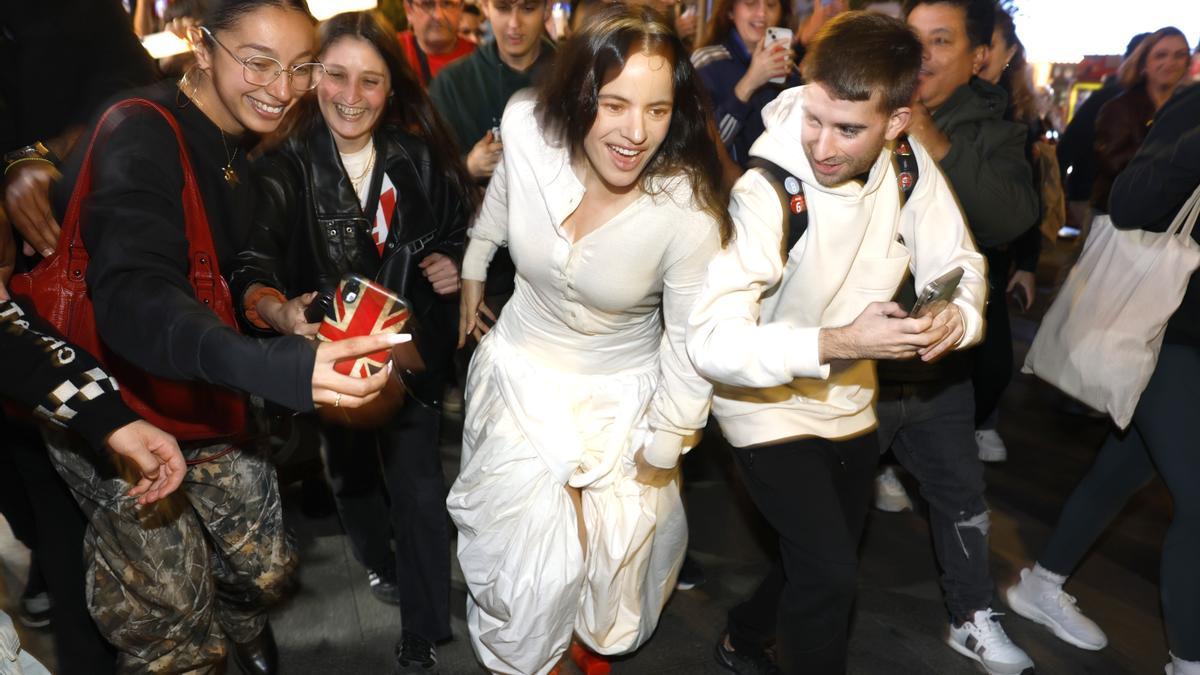 Subirse al carro: la prensa cultural y la publicidad