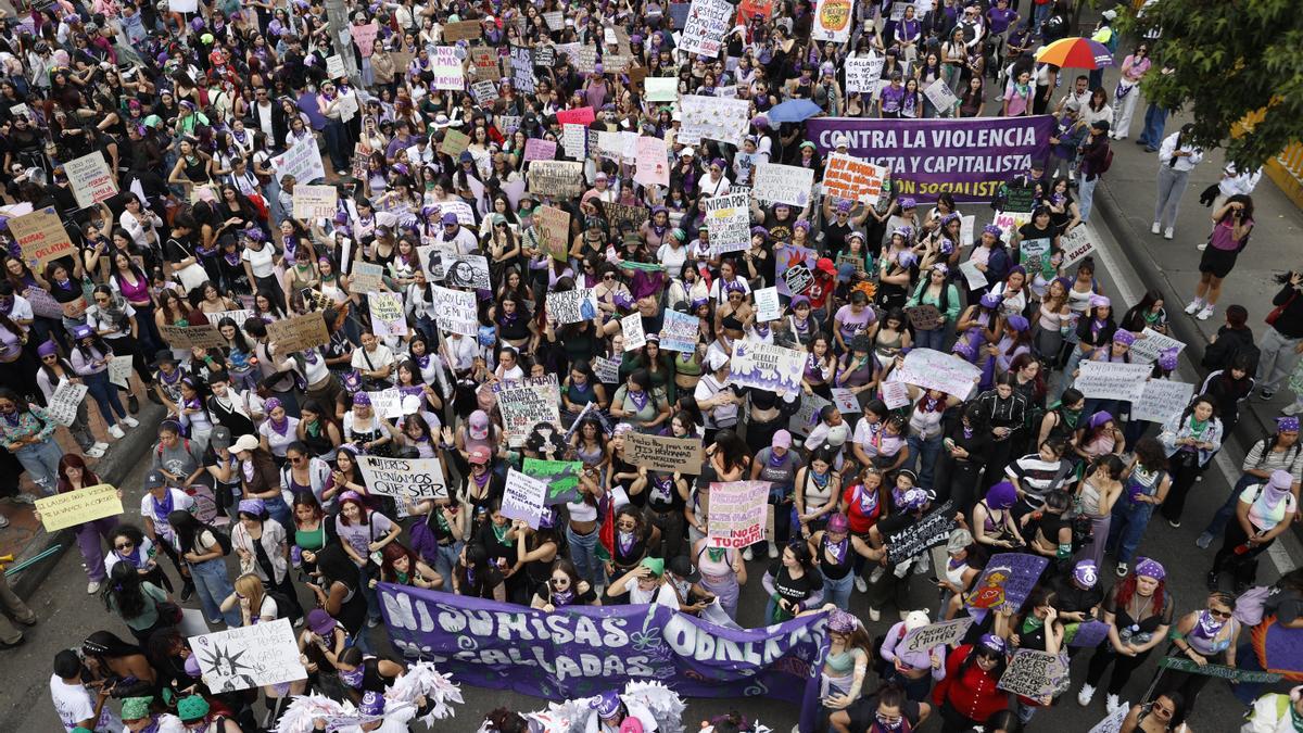 Las mujeres en su sitio... El que decidan ellos
