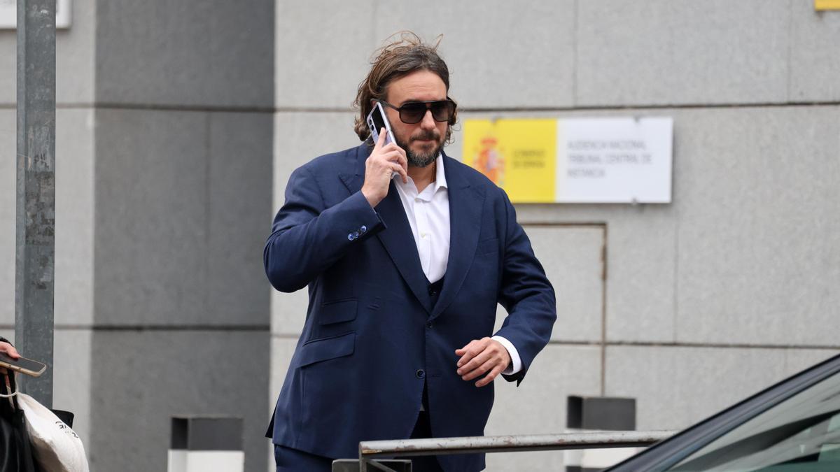 Francisco de Borbón abandona la Audiencia Nacional este miércoles.