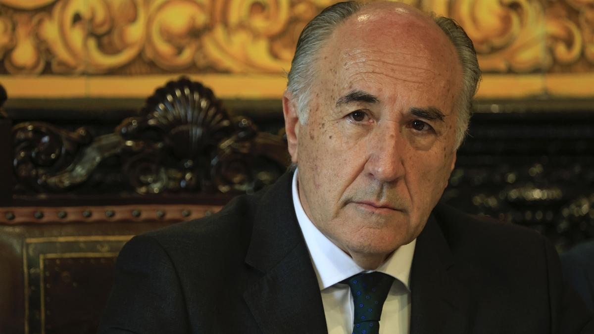 El alcalde de Algeciras deja el grupo del PP en el Senado tras una denuncia de acoso sexual