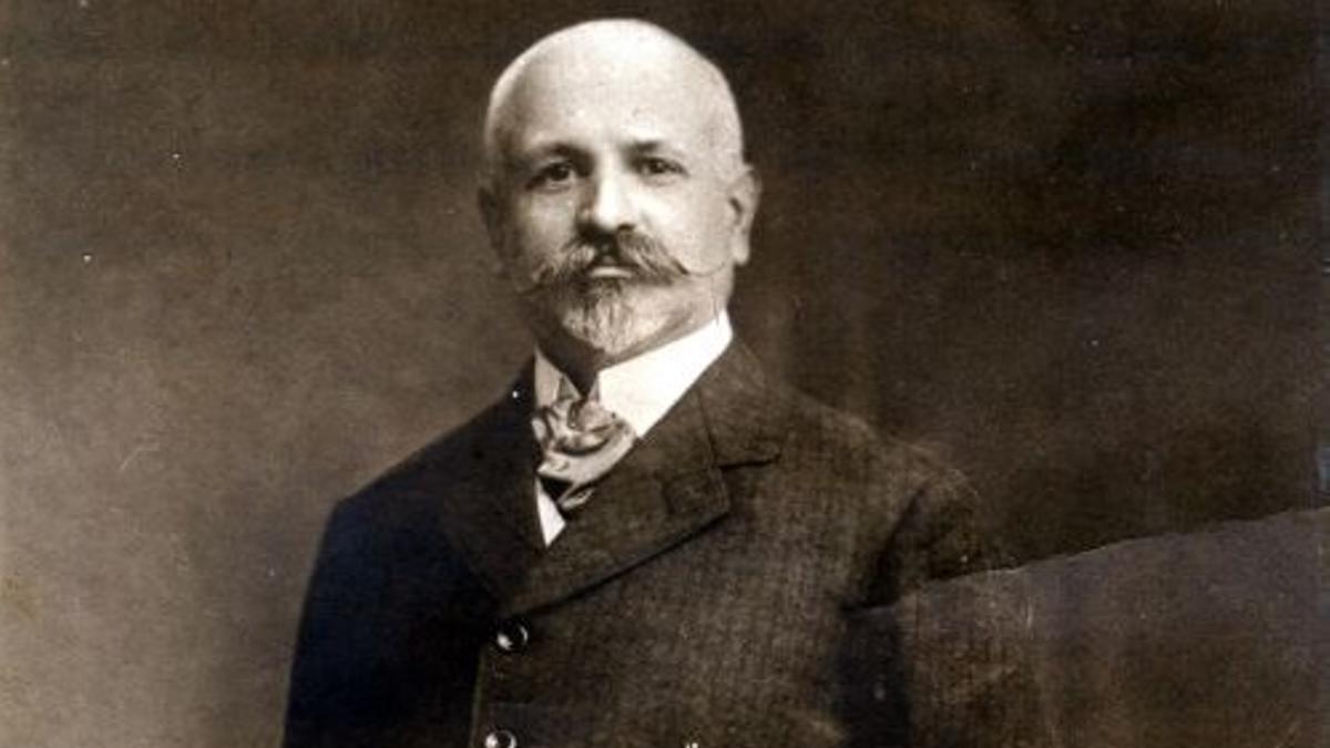 Francisco Ferrer i Guardia, antimilitarista con todas las letras (que son muchas)