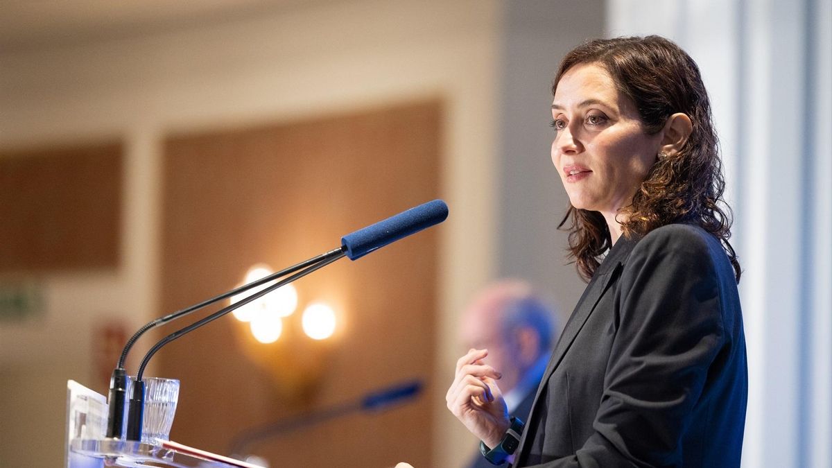 La presidenta de la Comunidad de Madrid, Isabel Díaz, Ayuso, durante una desayuno informativo de Nueva Economía Fórum, en el Four Seasons Hotel, a 13 de julio de 2026, en Madrid (España).