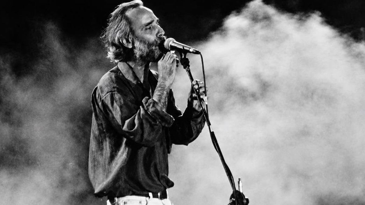 Los amigos de Javier Krahe le recuerdan 11 años después este domingo en el Ateneo de Madrid