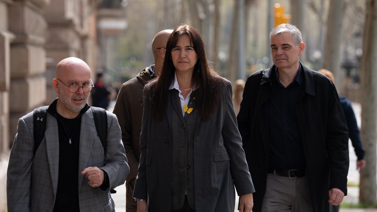 Laura Borràs sale del TSJC, 4 de abril de 2025, en Barcelona, Catalunya (España).