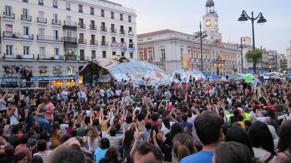 Imagen de archivo de una manifestación del 15M en la Puerta del Sol de Madrid.