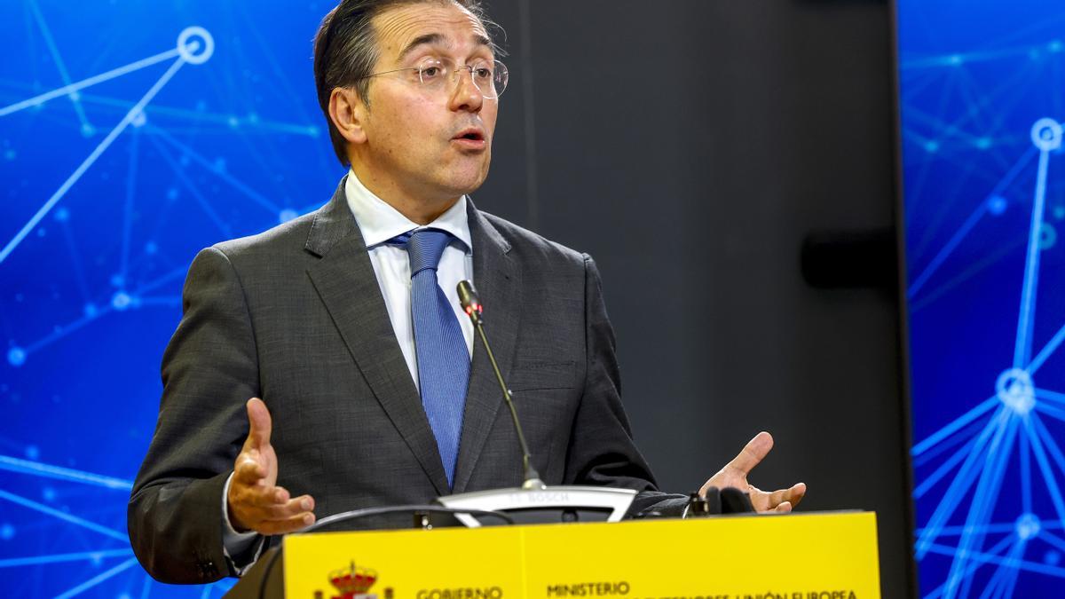 El Gobierno mueve todos sus hilos para que el catalán sea oficial en la UE contra un PP que trata de tumbarlo