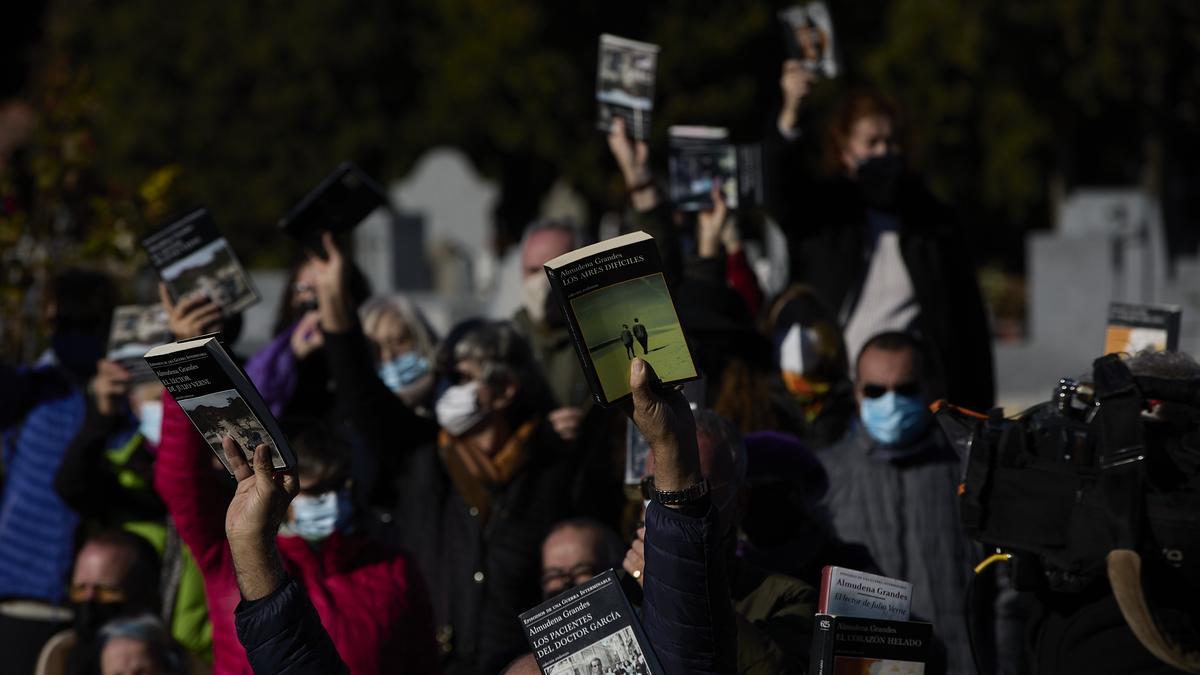Mirar al pasado para entender el presente: infoLibre organiza una visita al Cementerio Civil de Madrid