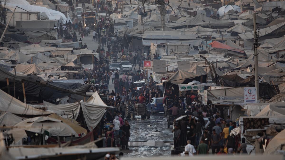 Palestinos desplazados del norte de la Franja de Gaza.