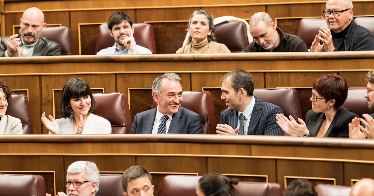 IU no rompe con Sumar por las europeas y se da tiempo para tomar una ...