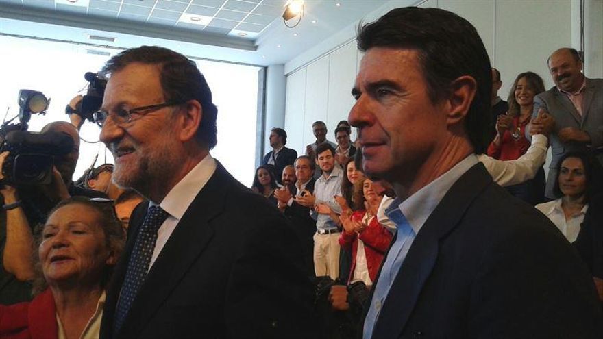 Mariano Rajoy junto a José Manuel Soria.