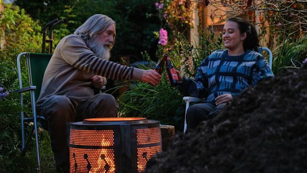 ‘Pequeños profetas’, el irresistible encanto de la excentricidad británica