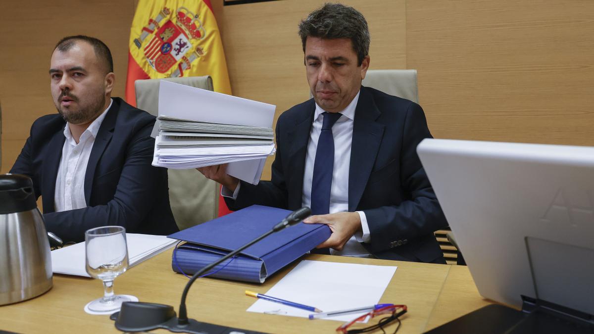 Comisión de investigación de la dana del Congreso, donde comparece Carlos Mazón.