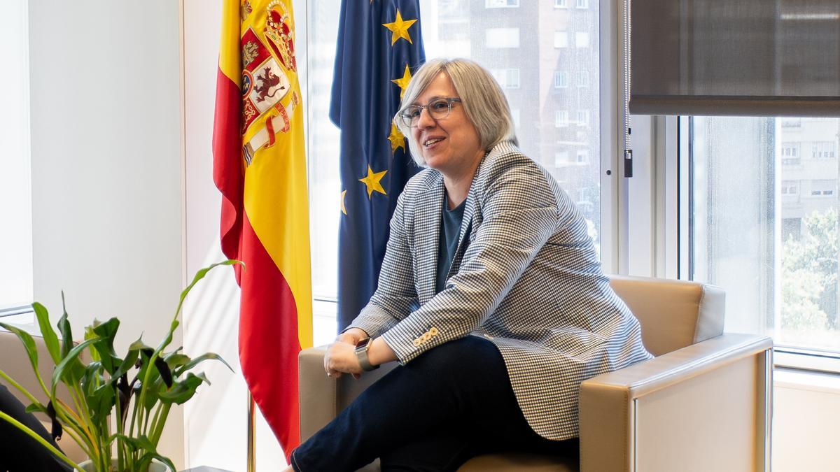 Leire Iglesias, directora general de Sepes en su despacho de la Castellana (Madrid).