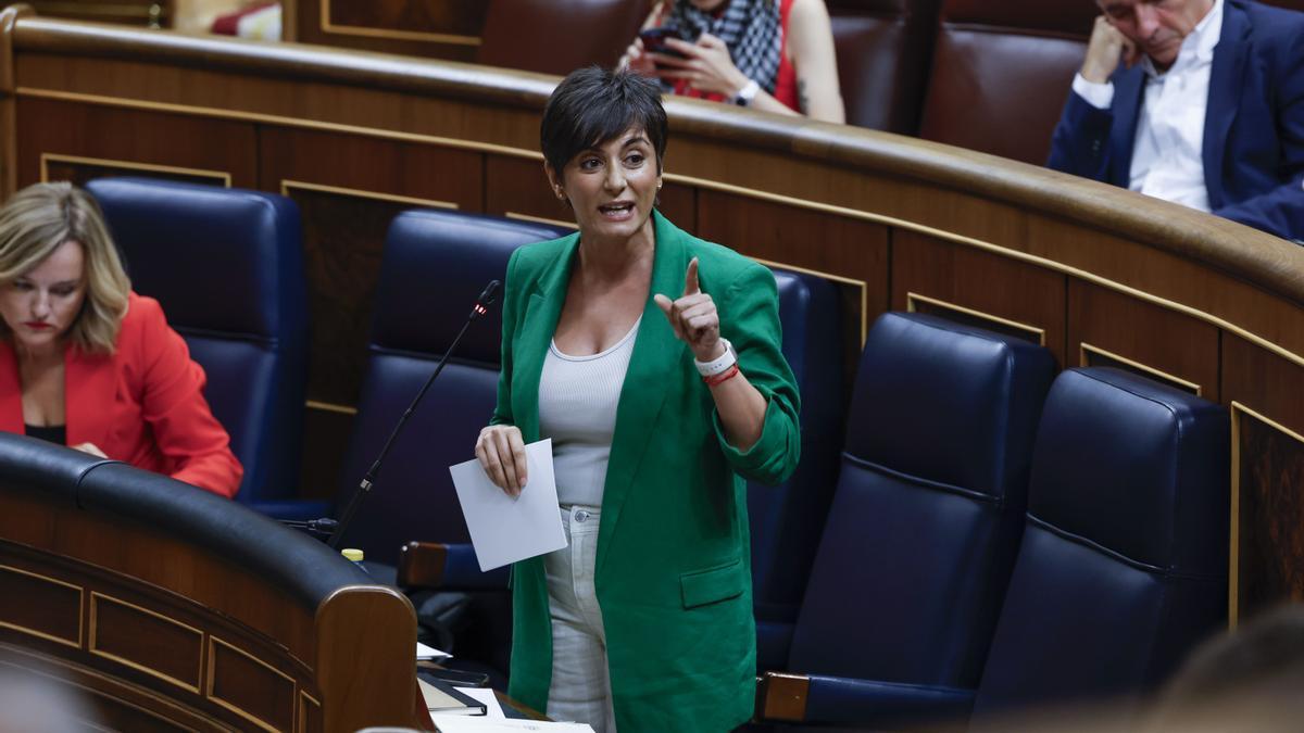 La ministra de Vivienda y Agenda Urbana Isabel Rodríguez, en el Congreso de los Diputados.