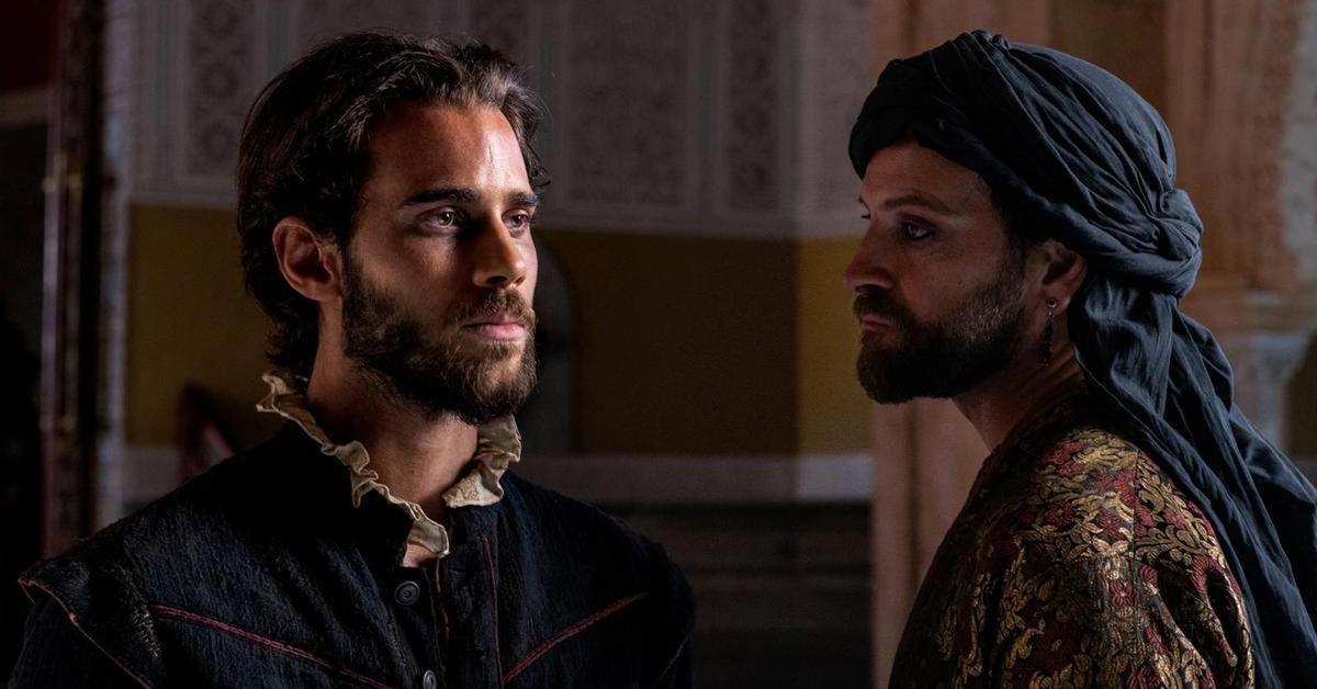 Así aplana ‘El cautivo’ el mito de Cervantes: el cine de Amenábar y su frívola comprensión de la historia