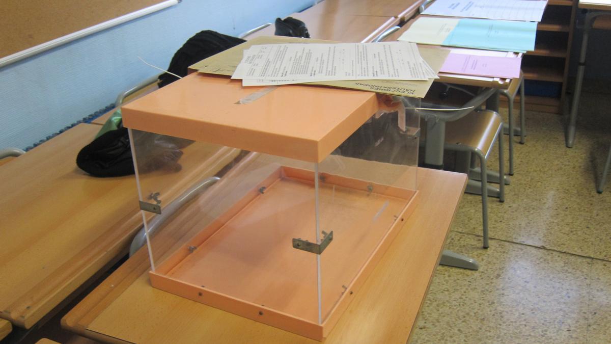 Urnas en jornada electoral.