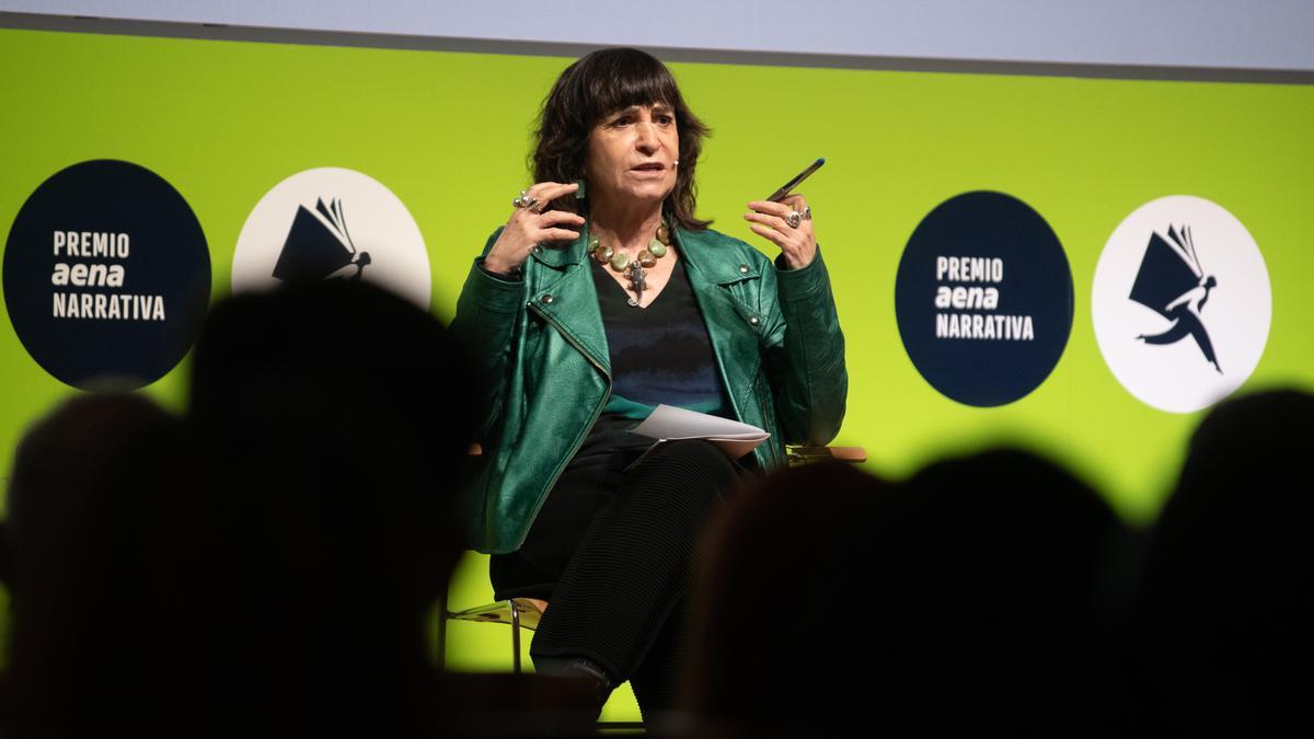 De los premios de la crítica al Premio AENA