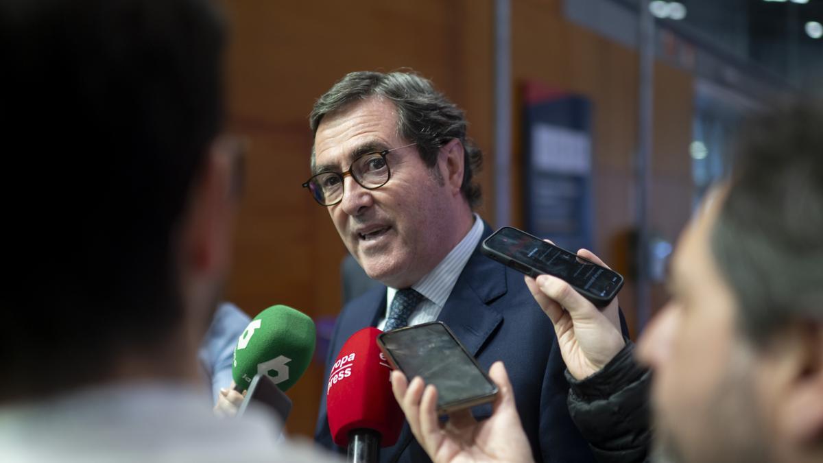 Garamendi (CEOE) en el foro Restaurant Trends.