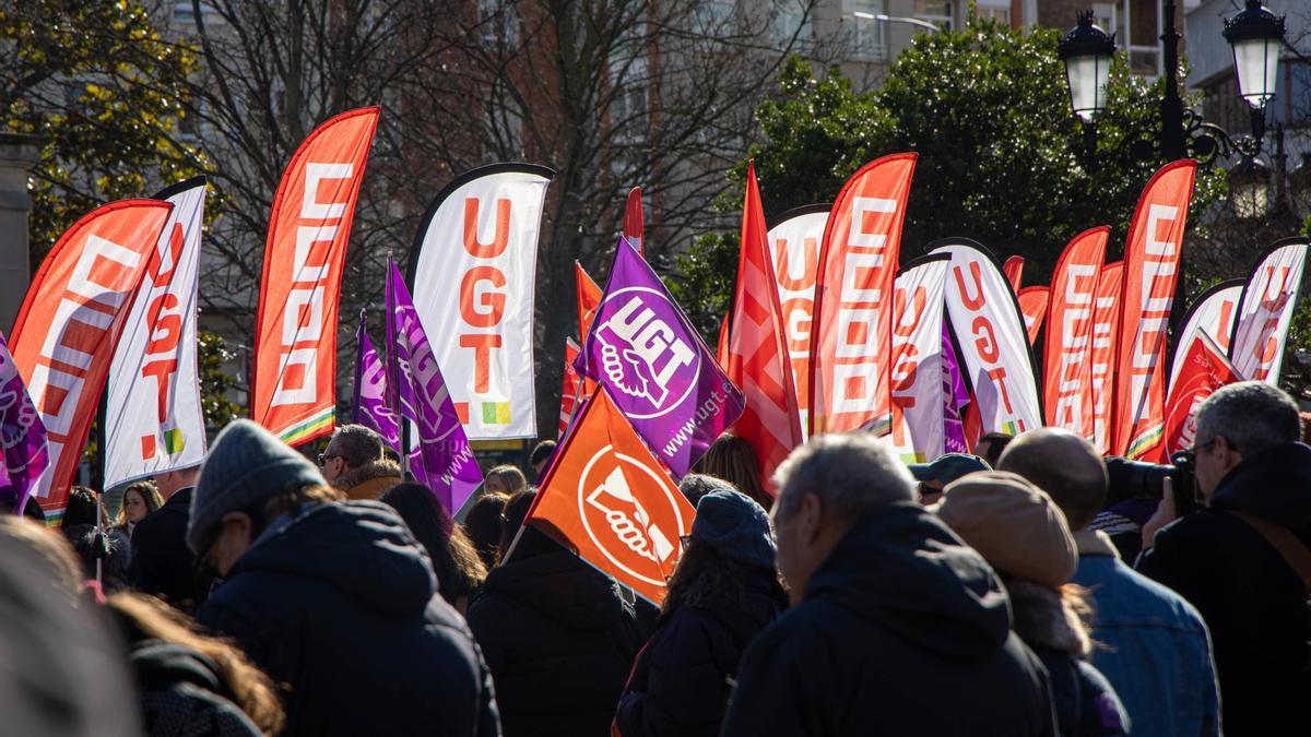 El Gobierno mejora la subida salarial para los funcionarios hasta el 11 % para 2025-2028