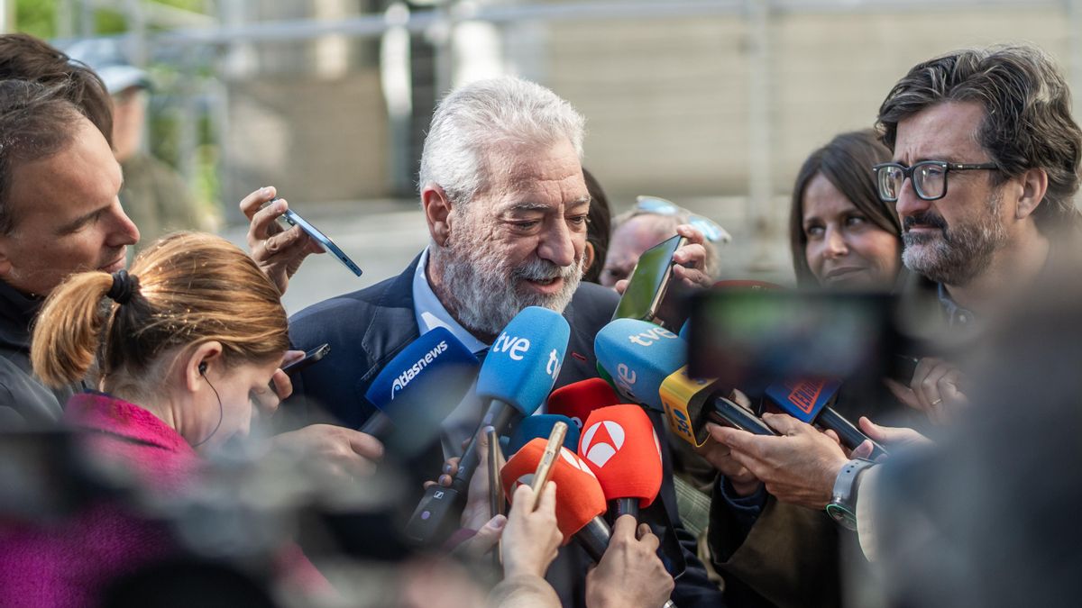 MAR y los medios: favores, castigos y amenazas para controlar el relato de Ayuso
