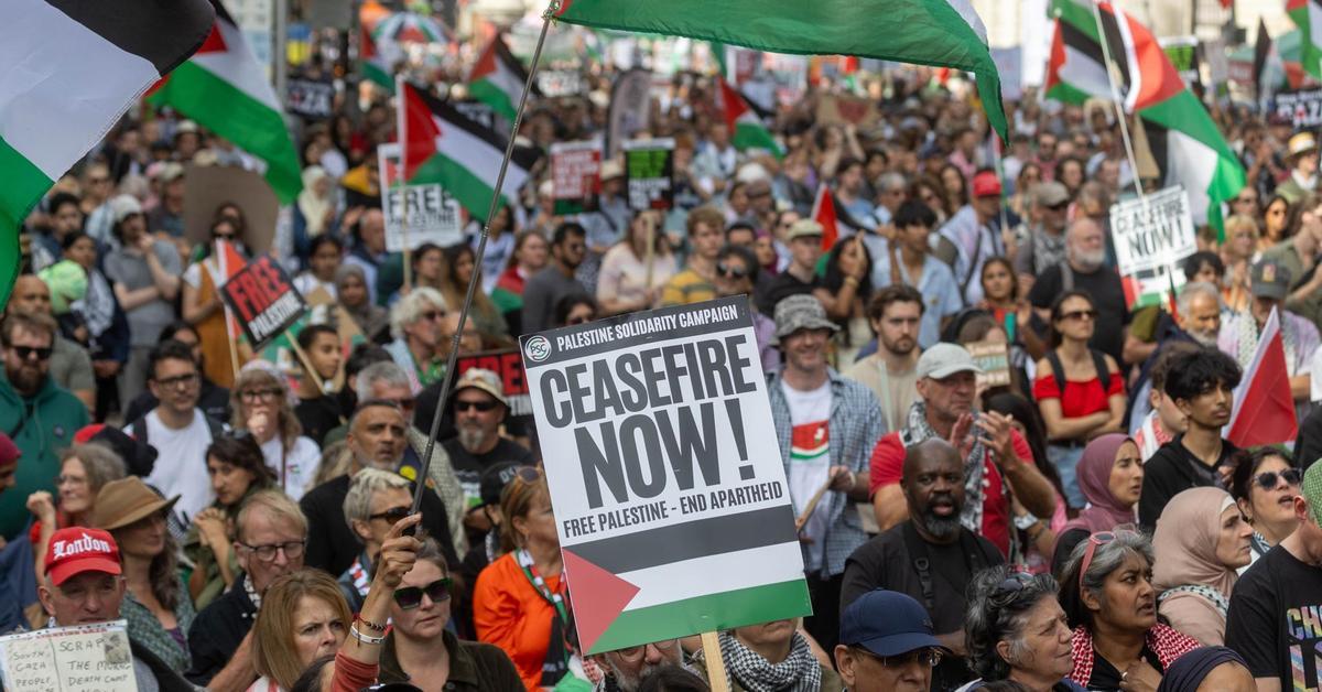 Más de 425 detenidos en Londres por apoyar al grupo propalestino Palestine Action