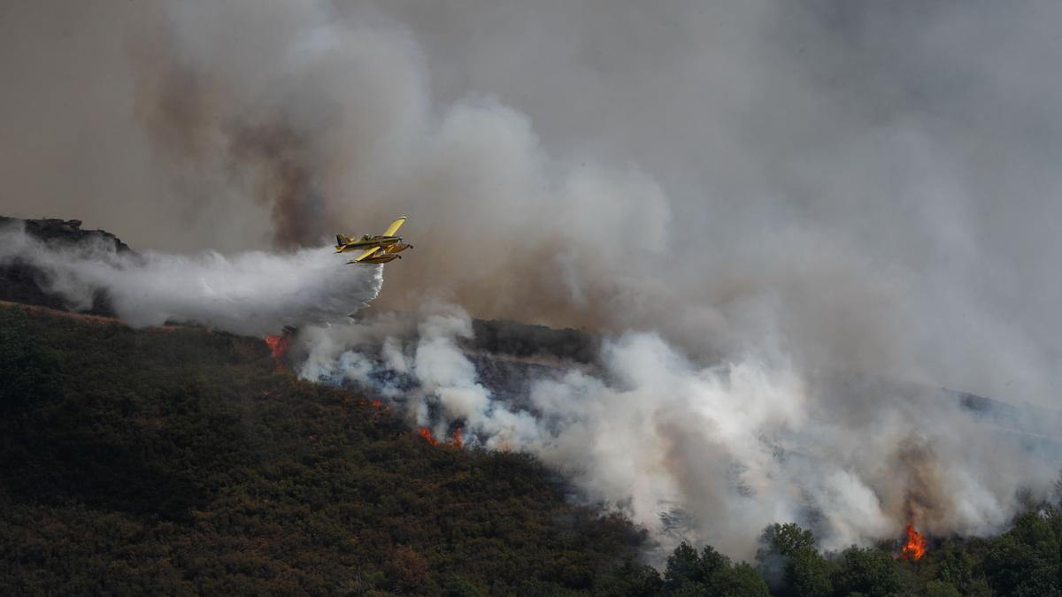 El PP critica al Gobierno por la falta de medios en los incendios, pero reconoce que inutilizó ayuda estatal