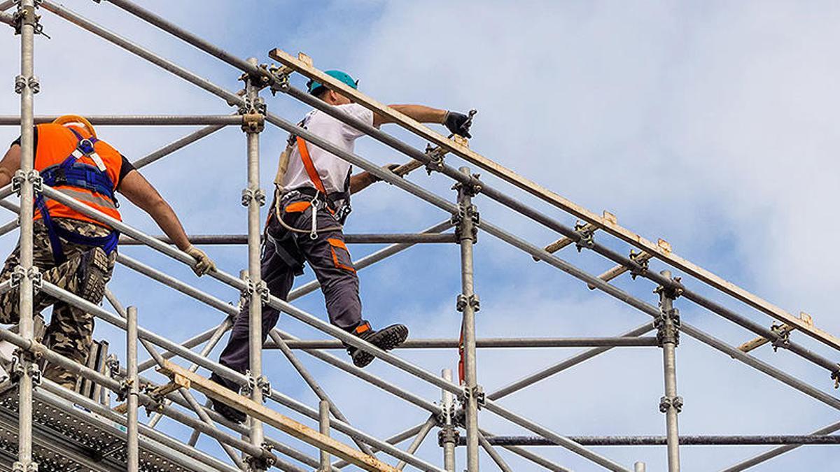 El índice de siniestralidad de los trabajadores temporales crece cuatro veces más que el de los indefinidos