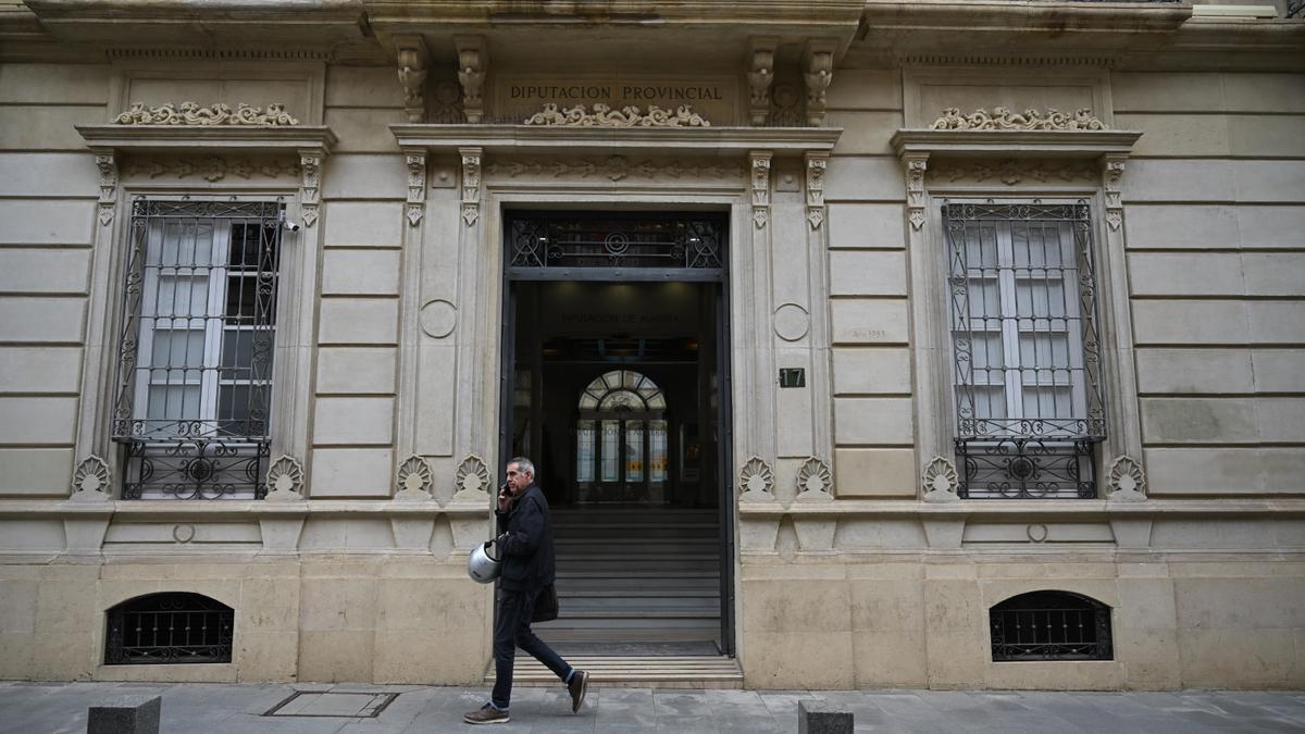 La sede de la Diputación de Almería.