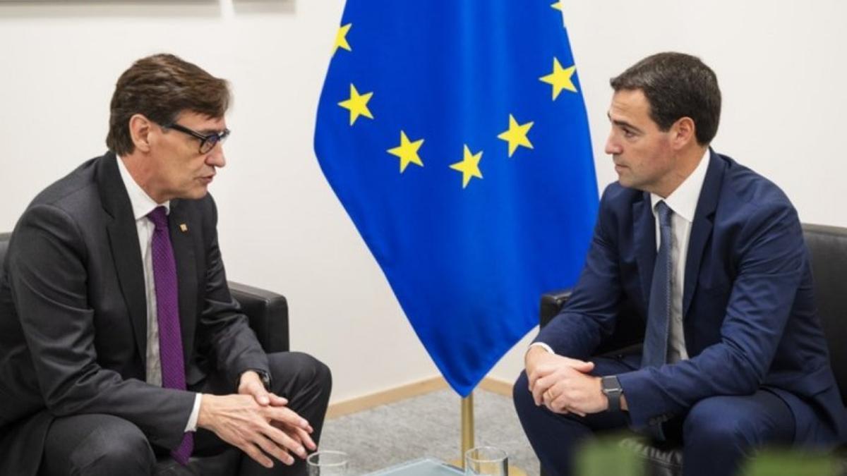 Salvador Illa e Imanol Pradales.