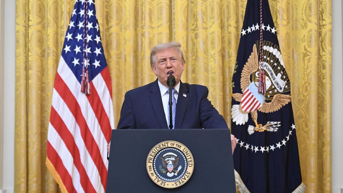 Trump agita el bulo del fraude electoral para cargar contra China y los inmigrantes