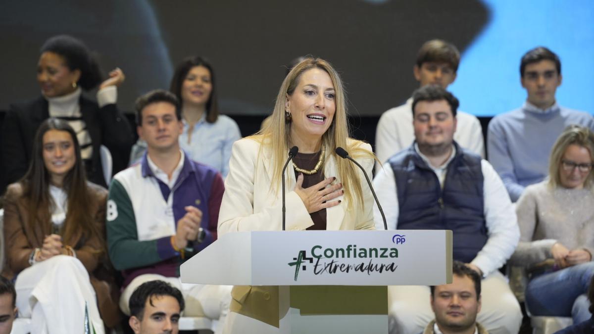 La presidenta del PP de Extremadura y candidata a la reelección, María Guardiola.