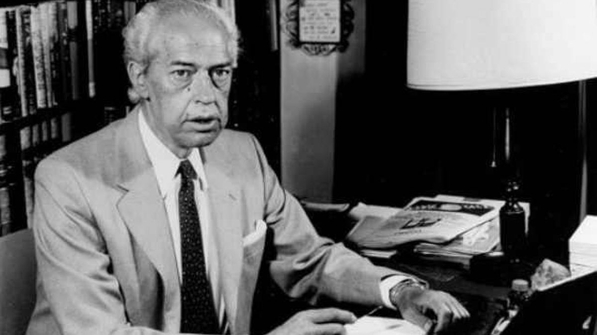 Gaya Nuño, ni cautivo ni callado, autor de la mejor novela sobre la guerra de Marruecos