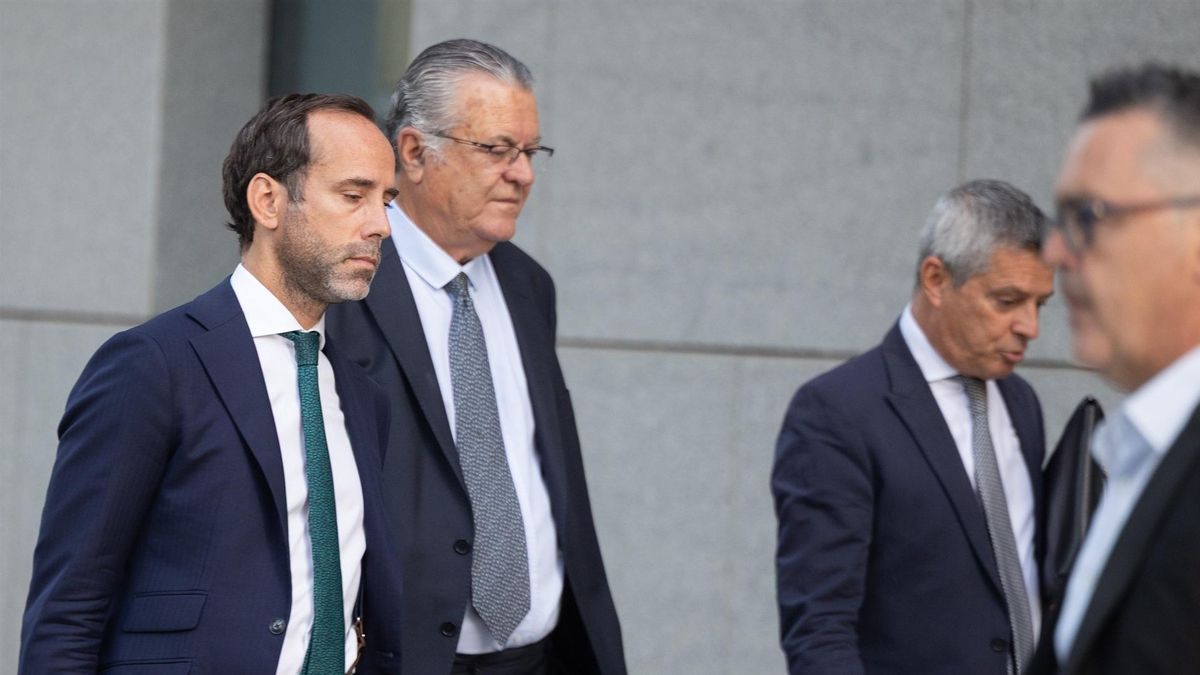 El presidente de Plus Ultra, Julio Martínez Sola, a su llegada a la Audiencia Nacional, a 7 de septiembre de 2026, en Madrid (España).