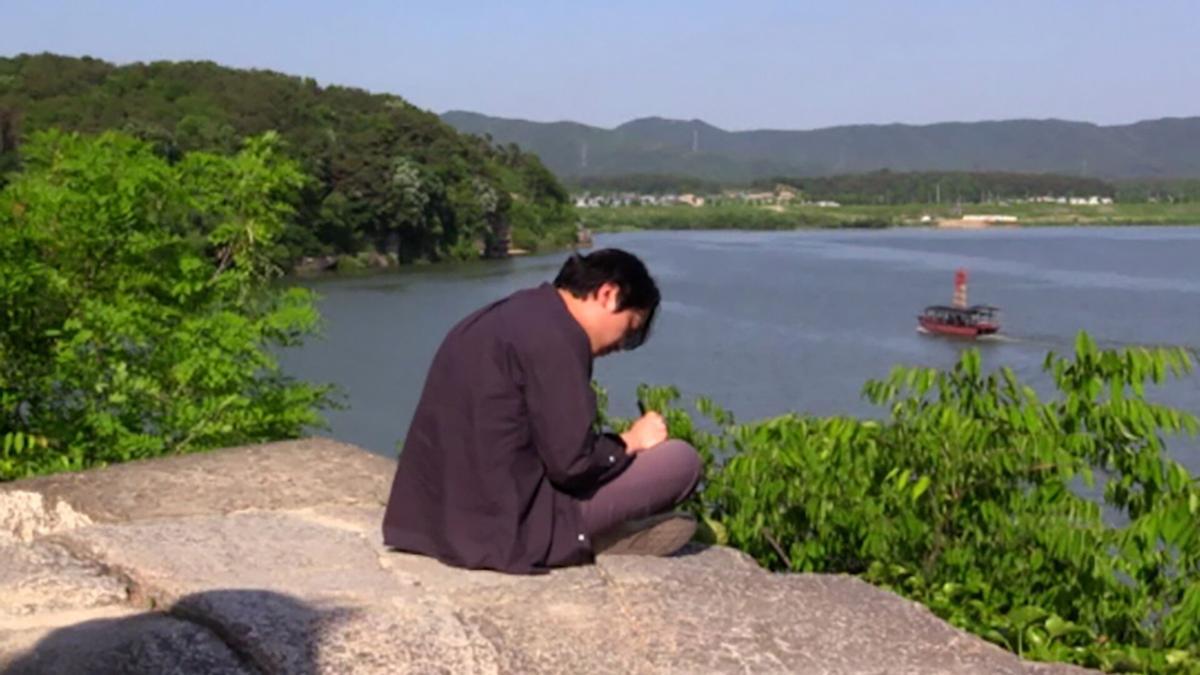‘¿Qué te dice esa naturaleza?’, una joya más a cargo del director coreano más ridículamente prolífico