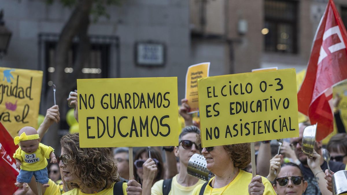Las educadoras de 0 a 3 años se movilizan para dignificar su profesión: "Somos escuelas, no guarderías"