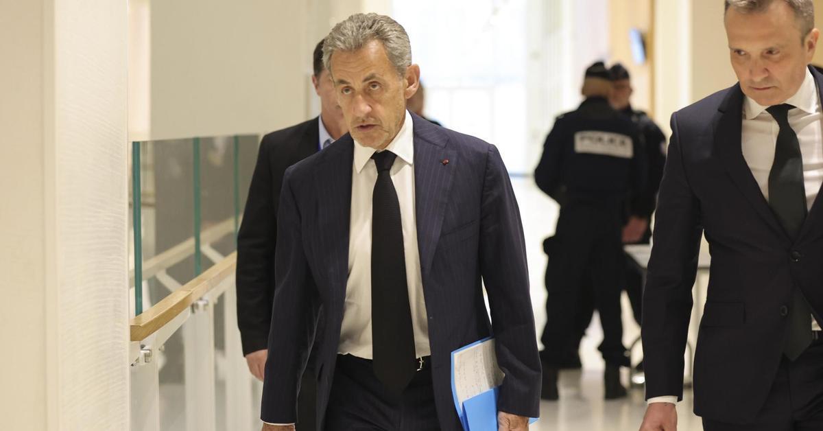 Sarkozy culpable de conspiración criminal por financiar su campaña de 2007 con dinero de Libia