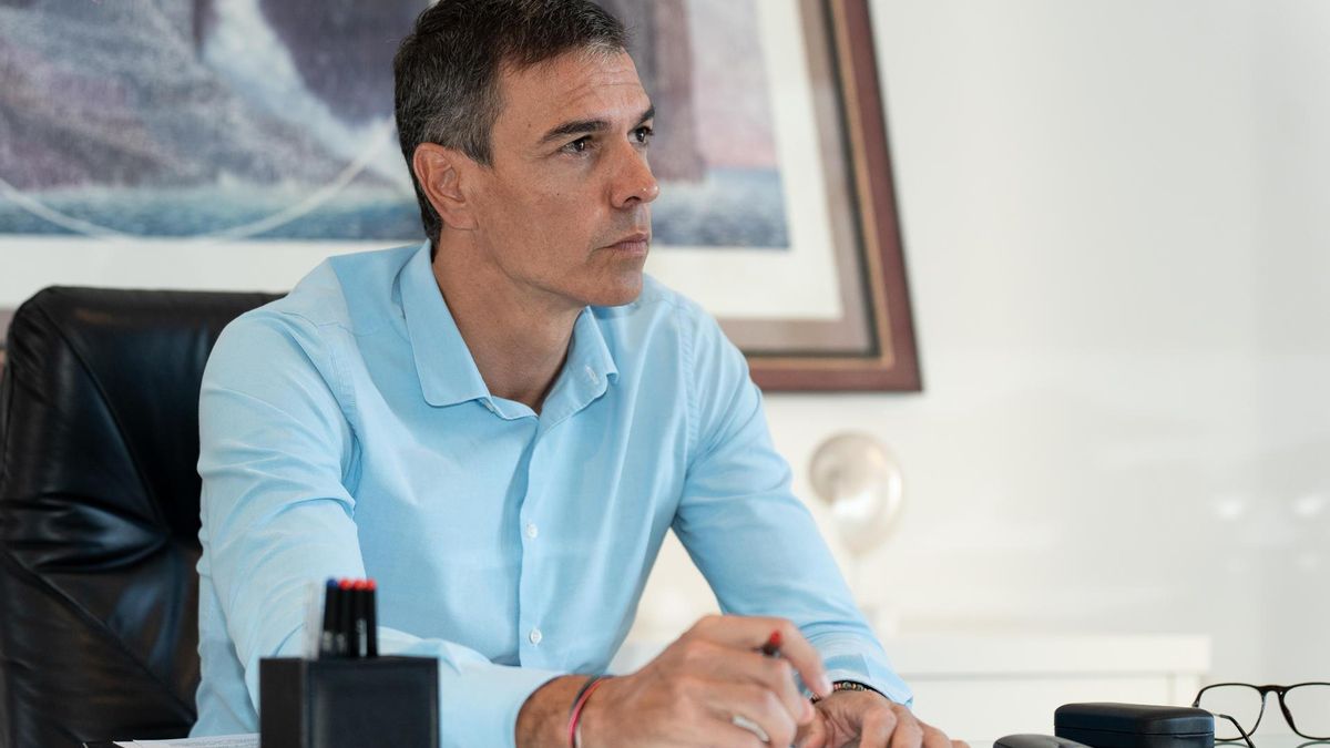 El jefe del Ejecutivo, Pedro Sánchez, preside una reunión telemática de coordinación sobre la situación en Ceuta.