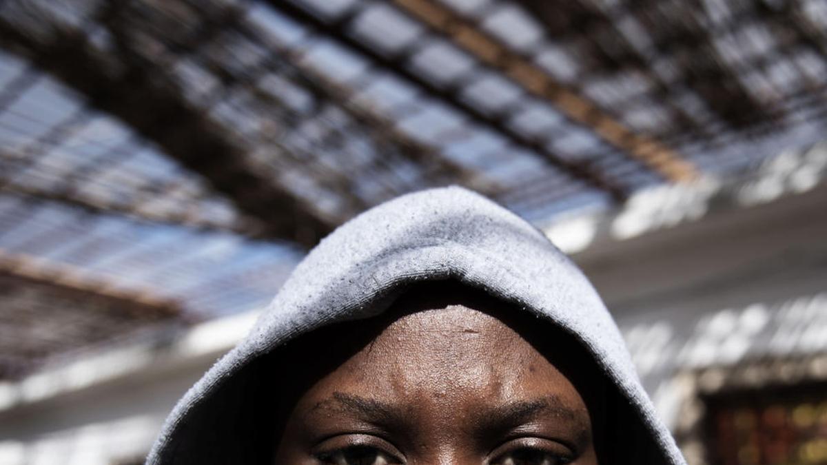 The Guardian publica en la edición impresa una lista con los nombres de 34.361 migrantes muertos en las últimas dos décadas en su travesía a Europa