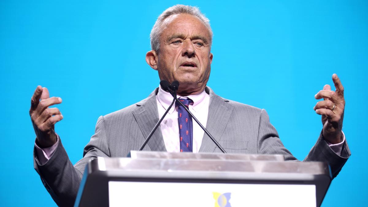 Cómo la llegada de Robert F. Kennedy Jr. ha sacudido el sistema de salud pública en EEUU