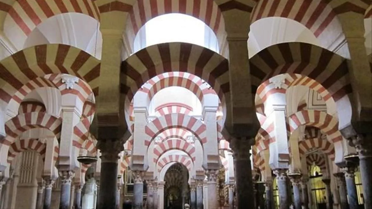 Imagen del interior de la Mezquita-Catedral de Córdoba, inmatriculada por el obispado en 2006