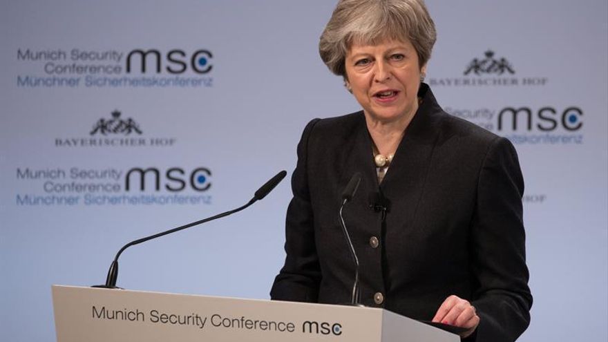 Theresa May asegura que "no hay posibilidad de un segundo referéndum" sobre la salida de la UE