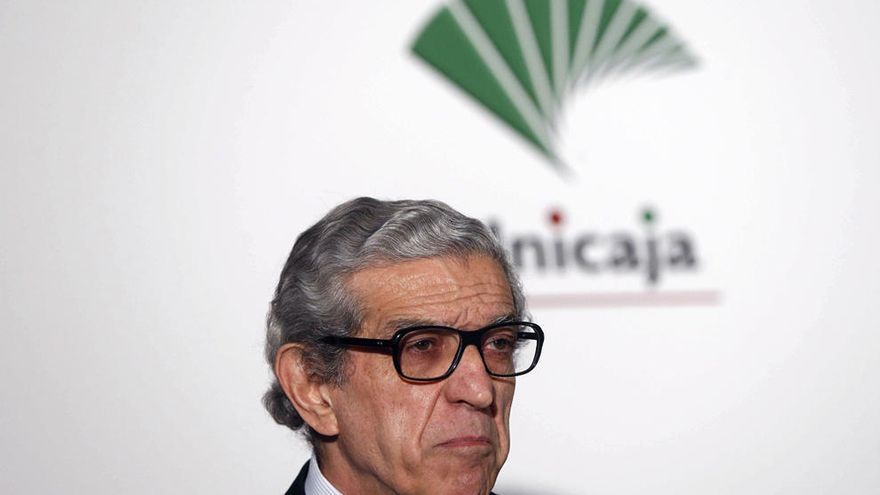 Unicaja aceptó facturas falsas de Ausbanc para tapar el chantaje a Medel por el 'caso ERE'