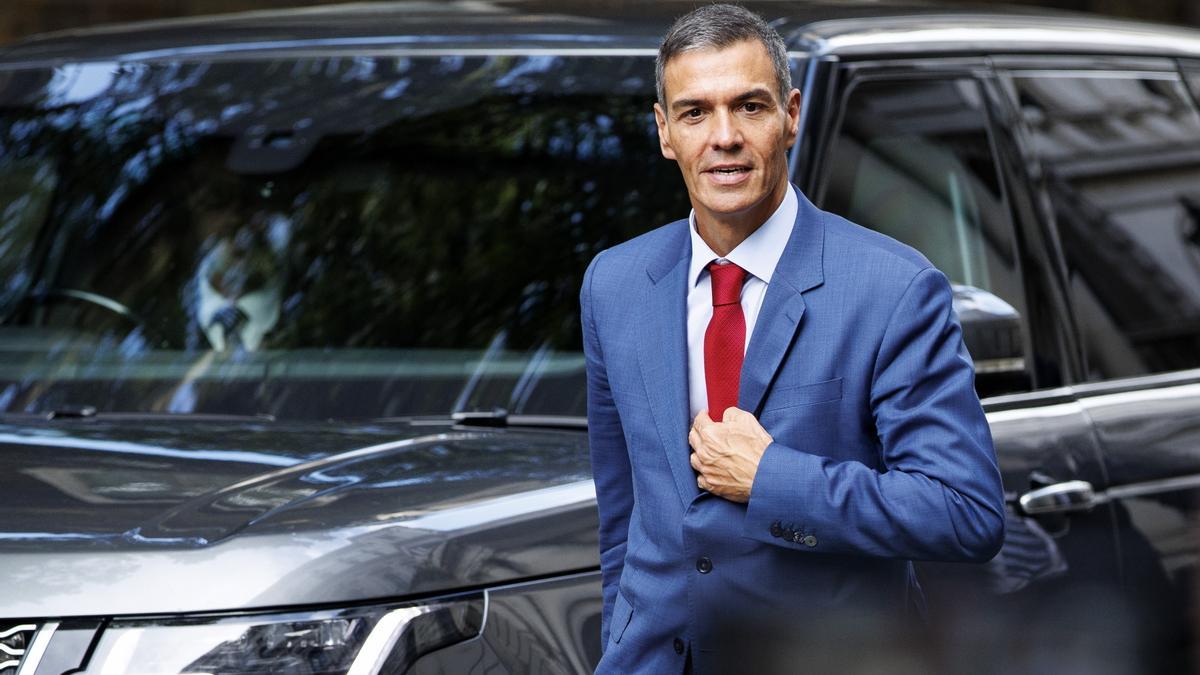El PSOE crece casi seis puntos tras el estallido del 'caso Cerdán' y aventaja al PP en nueve, según el CIS